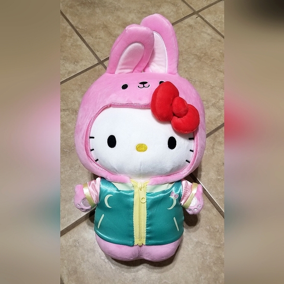 Sanrio | Toys | Kidrobot Sanrio Year Of The Rabbit Zodiac Hello Kitty 3 ...